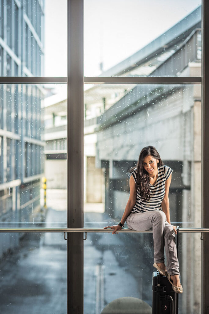 Businessportrait von Collien Ulmen-Fernandez am Ostbahnhof, Berlin.
