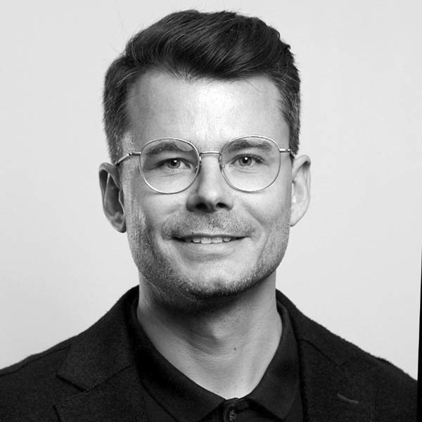 Volker Marold Portrait Martin Bamberger Marketing Direction Liebherr